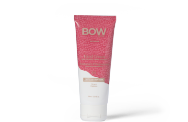 bow_grace_hand-1